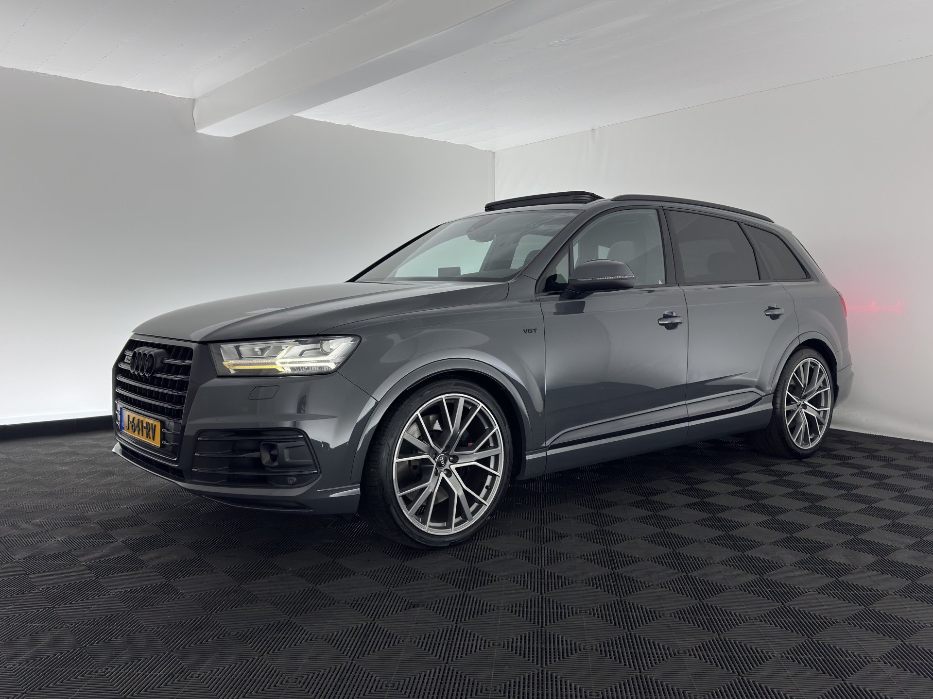 Audi Q7 4.0 TDI Pro Line - 436 hp - 238.431 km