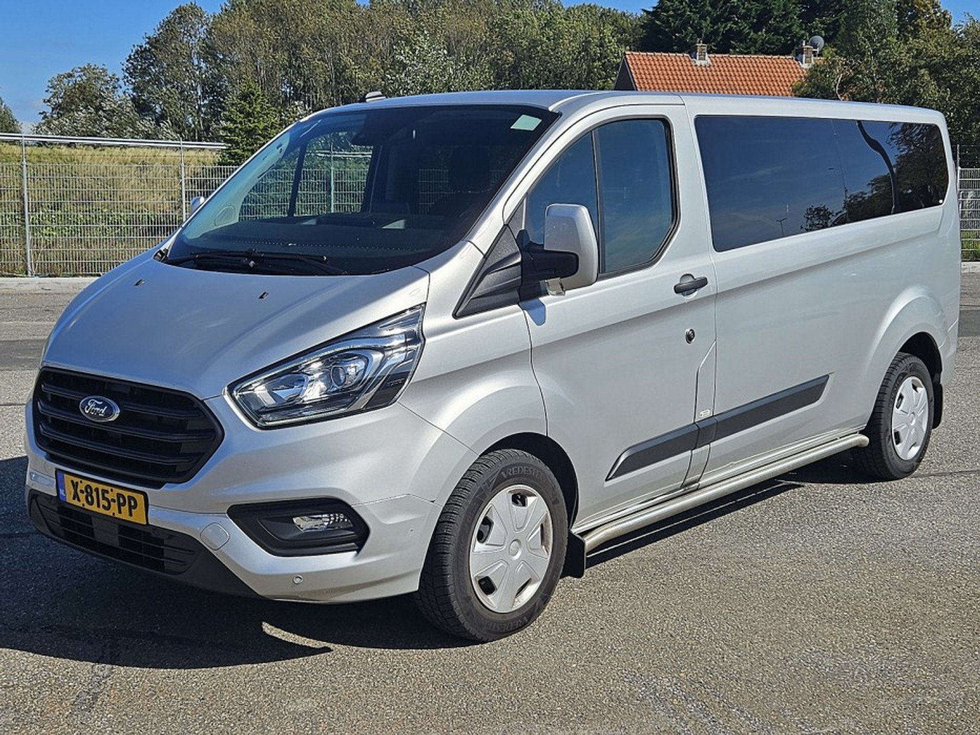 Ford Transit Custom L2H2 2.0 TDCI Trend - Diesel - Manual - 131 hp - 75.762 km
