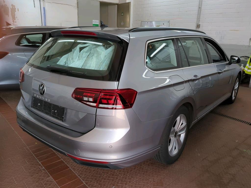Volkswagen Passat Variant 2.0 TDI Business - Diesel - Automatic - 200 hp - 58.438 km
