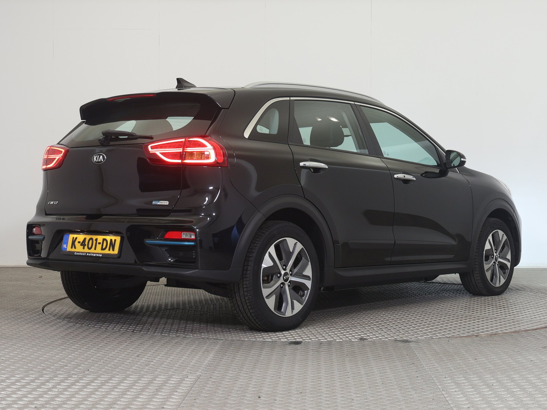 Kia Niro 65 kWh DynamicLine - Electric - Automatic - 204 hp - 111.447 km