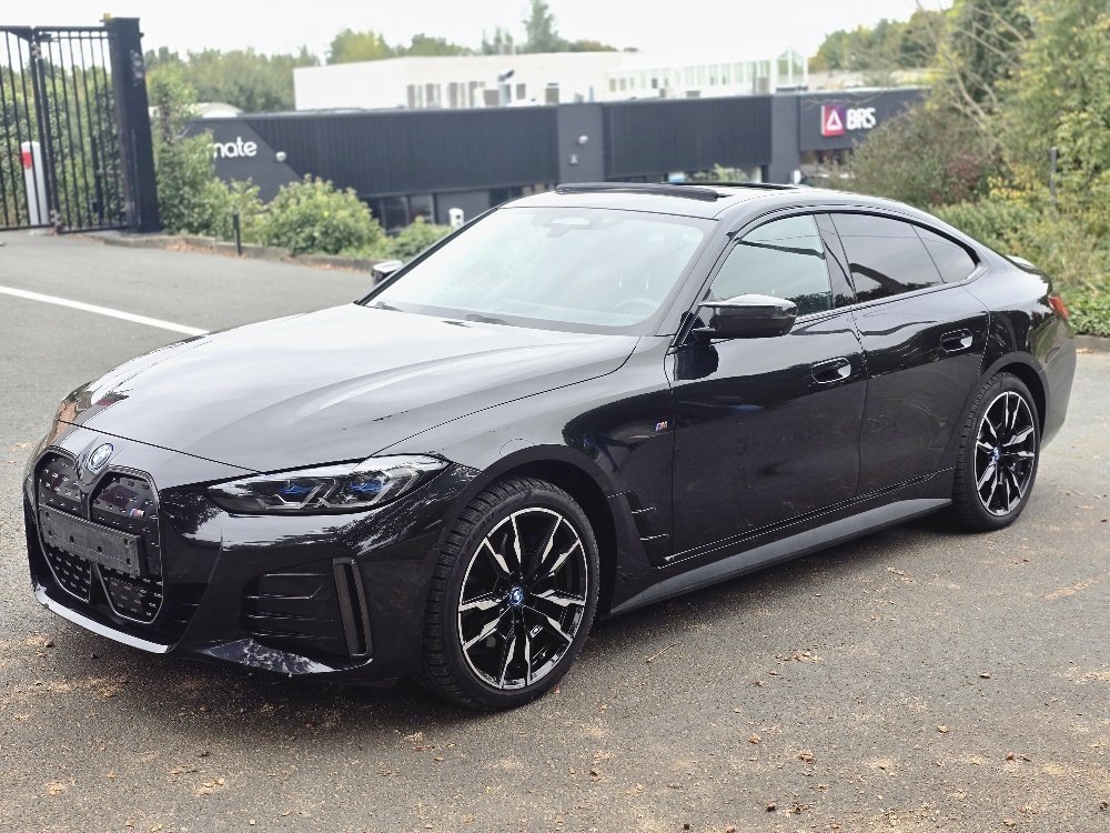 BMW i4 M 50 - Electric - Automatic - 169 hp - 92.518 km