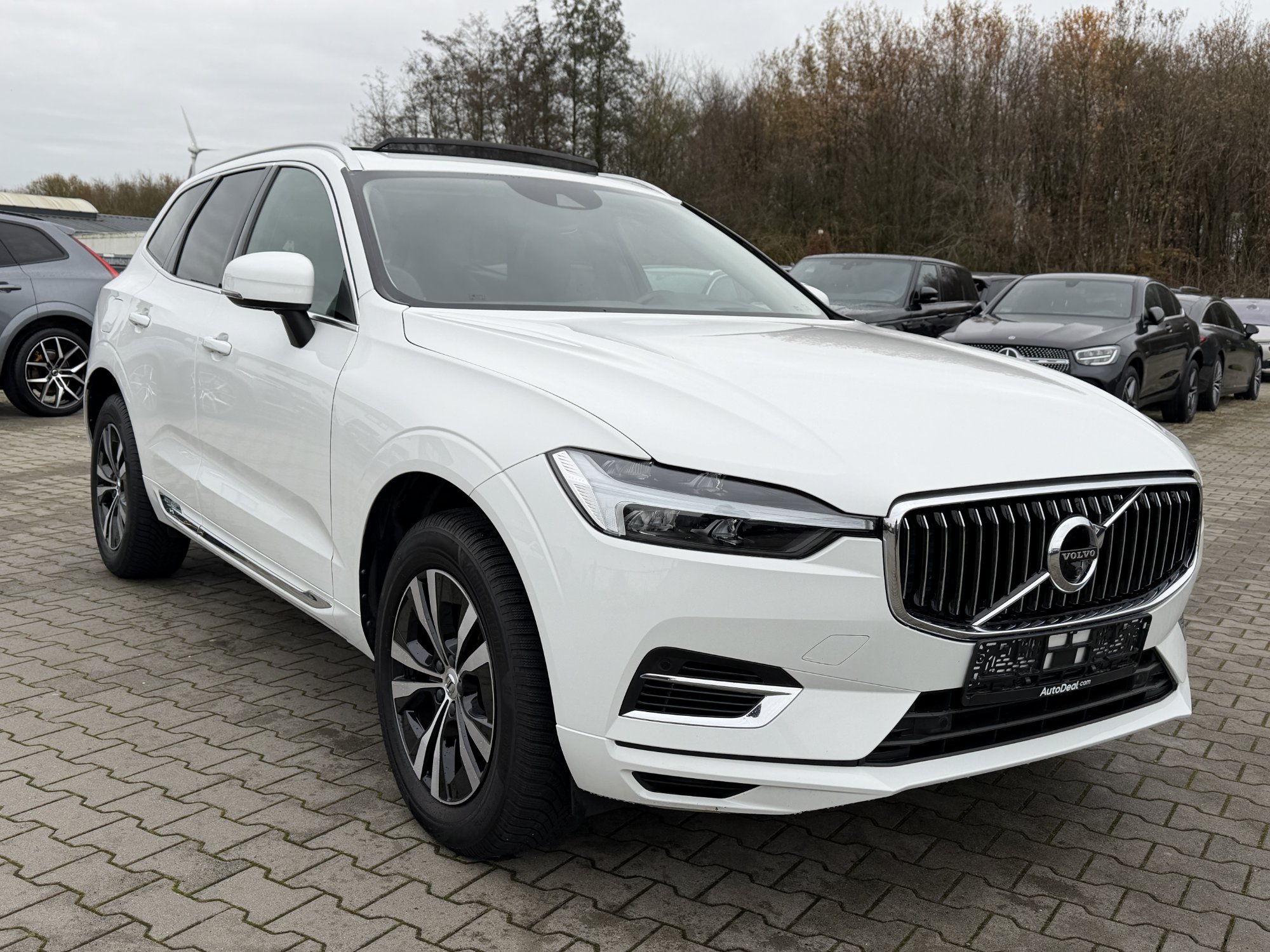 Volvo XC60 T6 Inscription - Hybrid - Automatic - 340 hp - 157.904 km