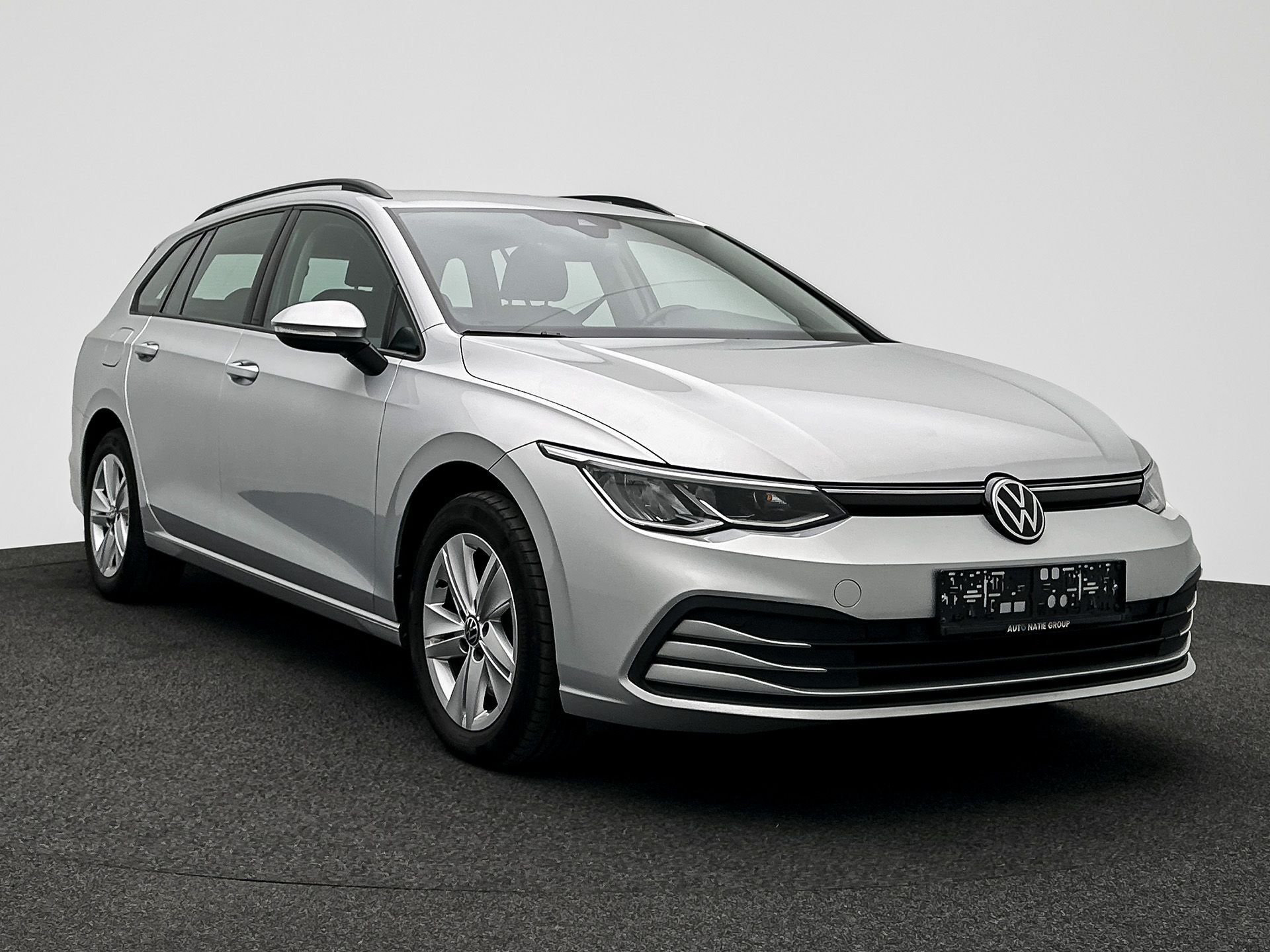Volkswagen Golf Variant 2.0 TDI Life - Diesel - Automatic - 116 hp - 168.192 km Life