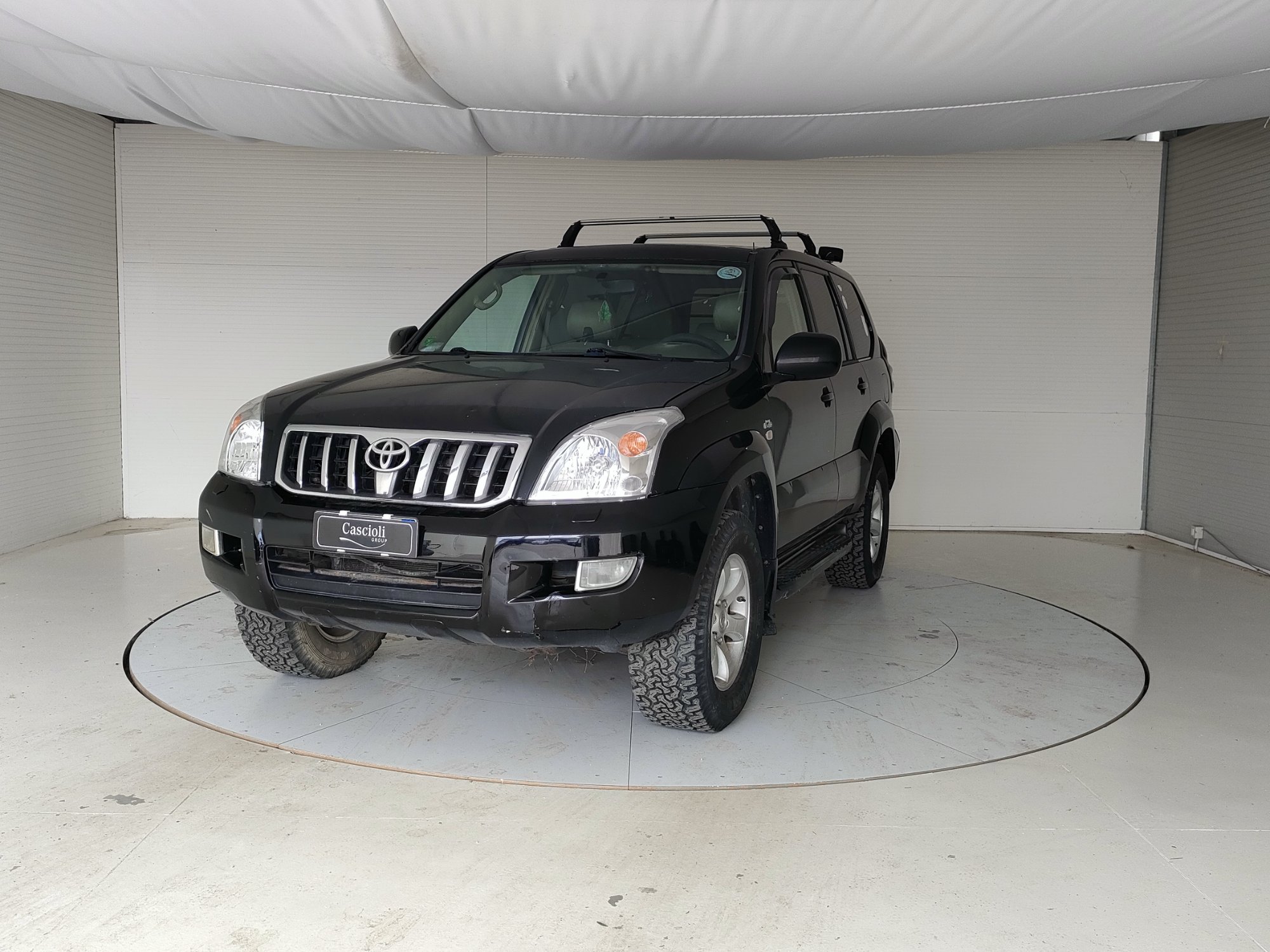 Toyota Land Cruiser 3.0 D-4D - Diesel - Automatic - 173 hp - 385.771 km