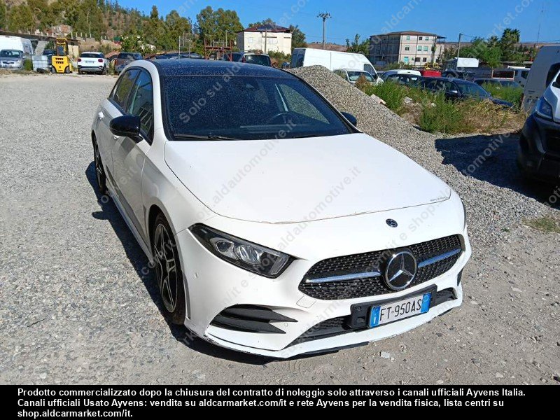 Mercedes-Benz A 180d Premium - Diesel - Automatic - 116 hp - 39.901 km Premium