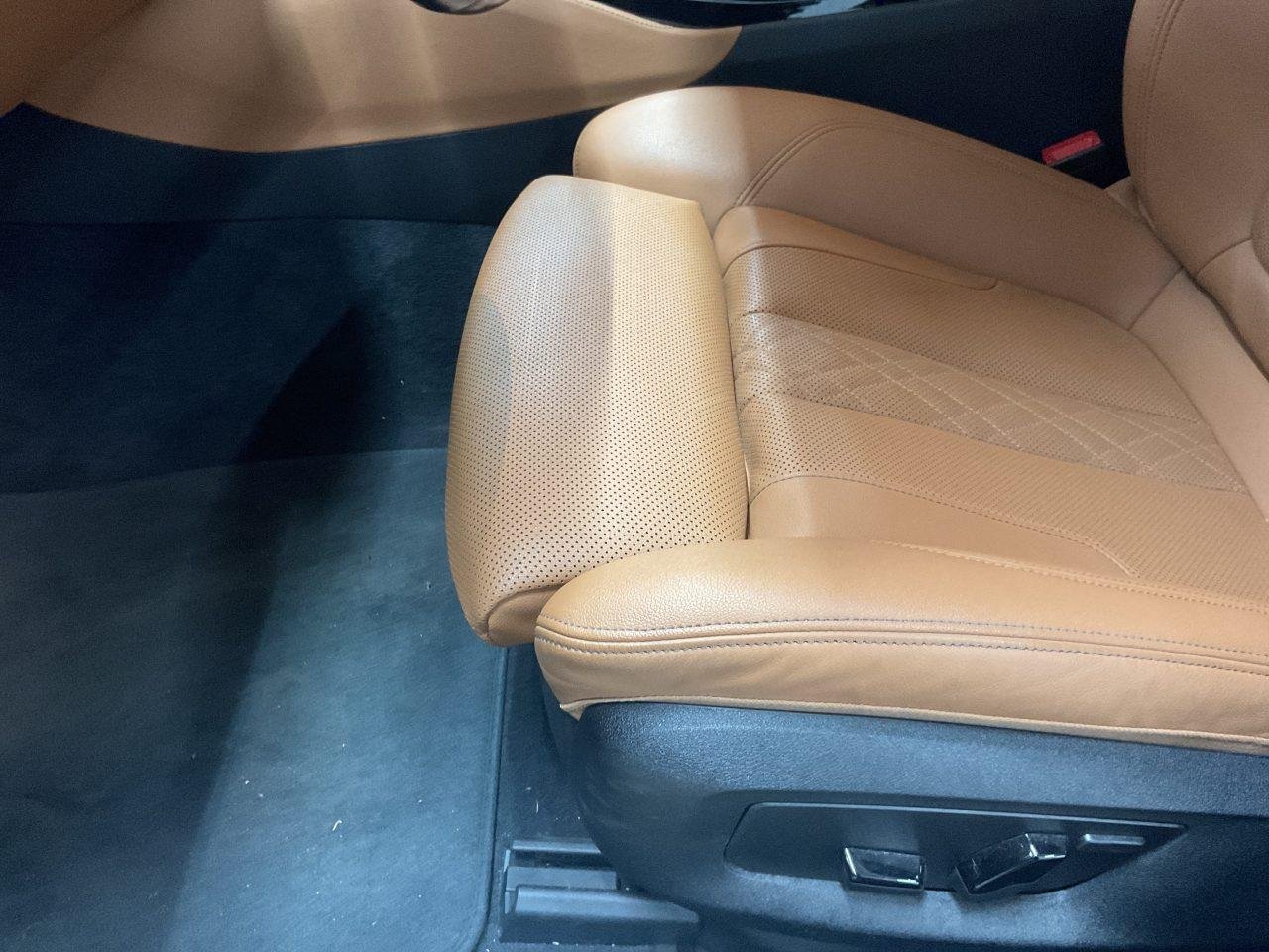 2021 BMW 5 Series   AWD