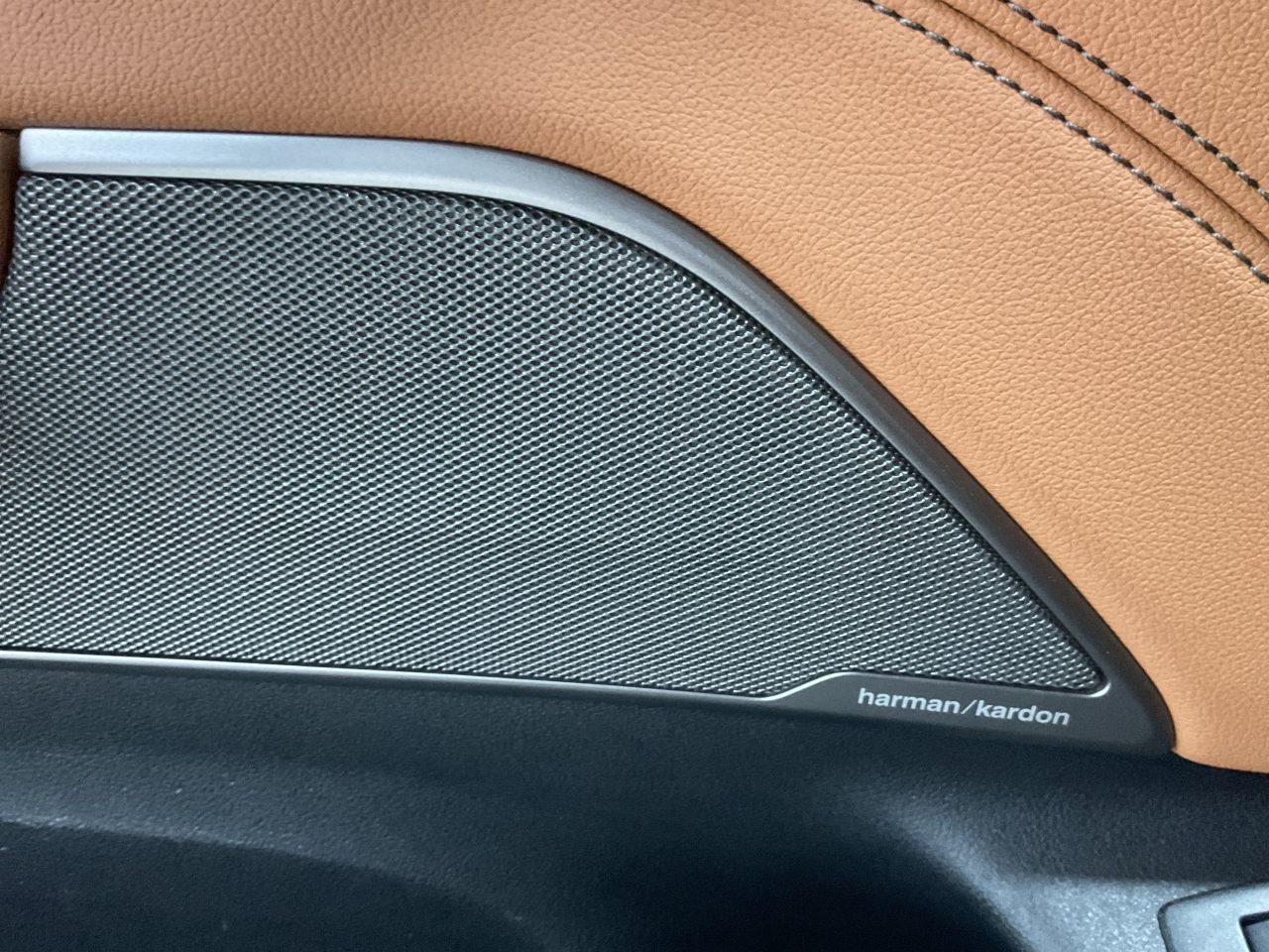 2021 BMW 5 Series   AWD