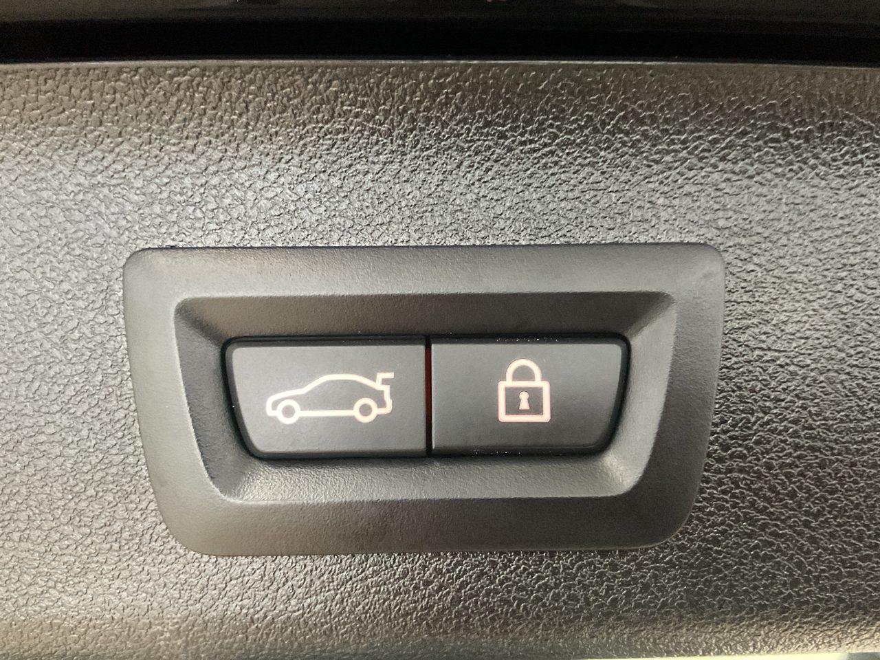 2021 BMW 5 Series   AWD