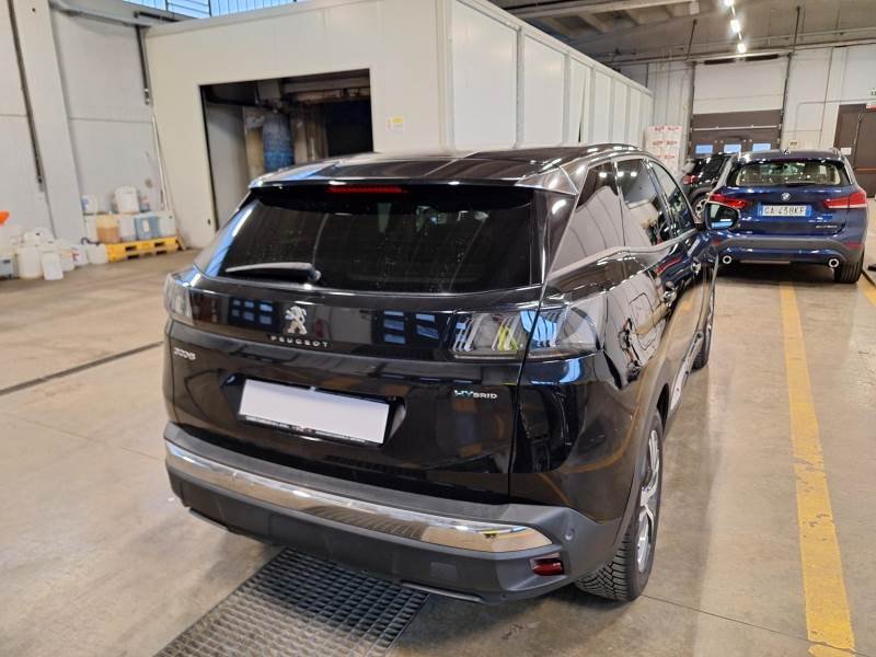 Peugeot 3008 Allure - Hybrid - Automatic - 224 hp - 99.484 km