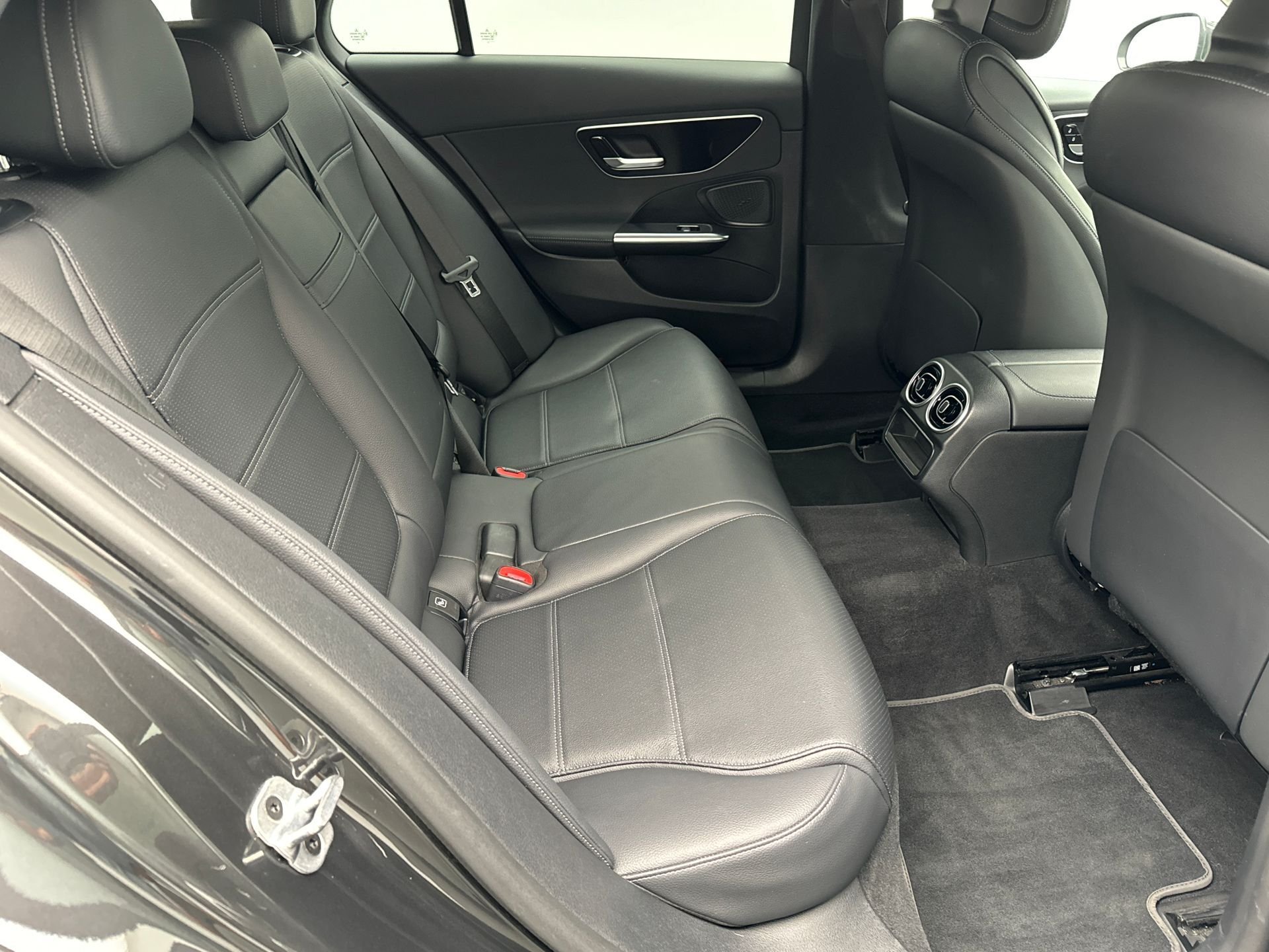 2021 Mercedes-Benz C   