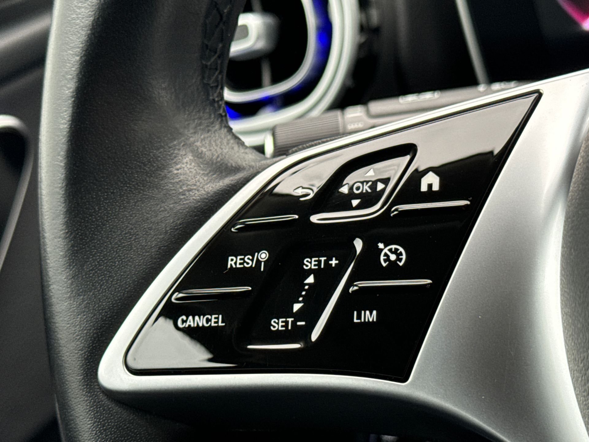 2021 Mercedes-Benz C   