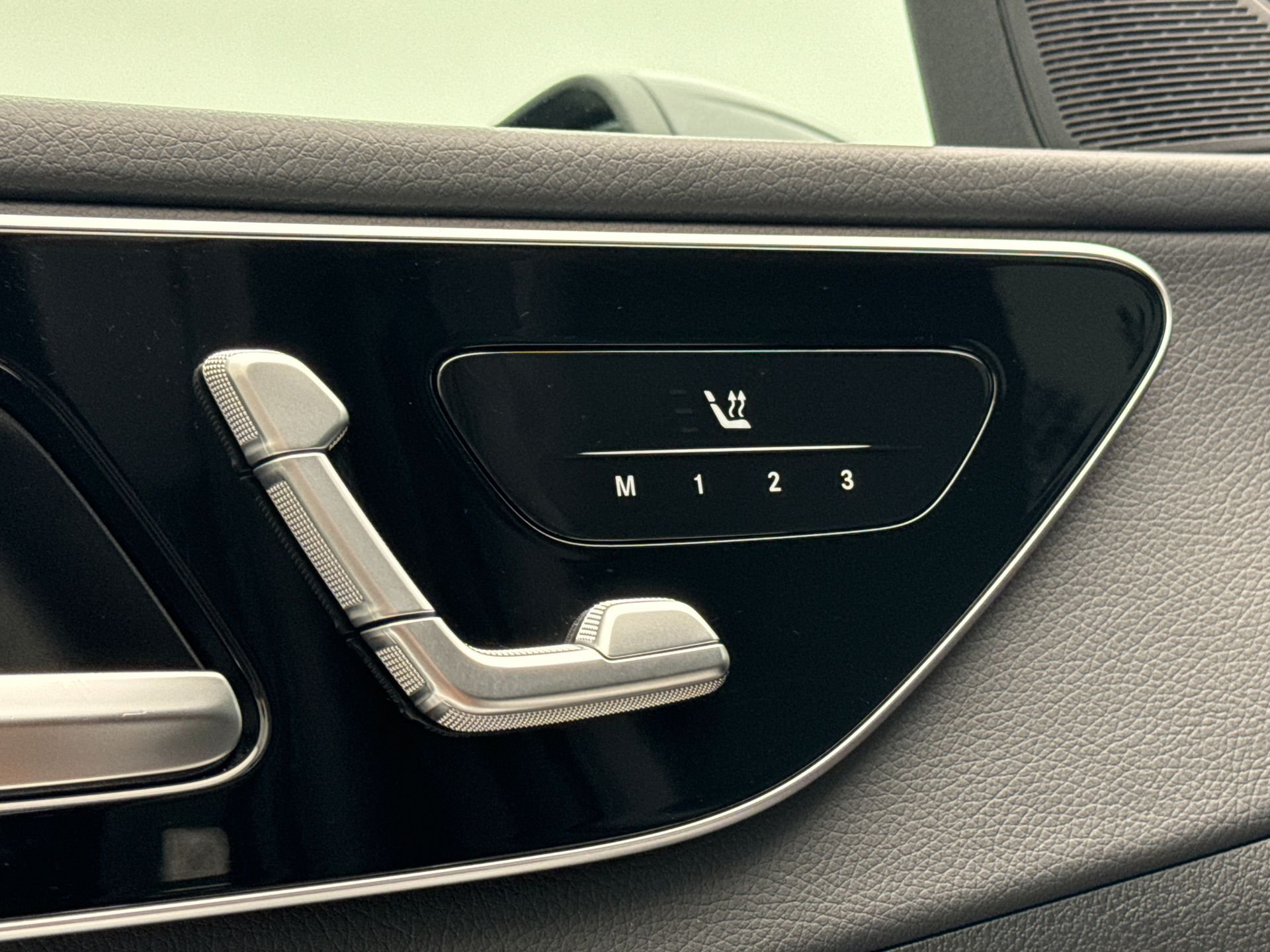 2021 Mercedes-Benz C   