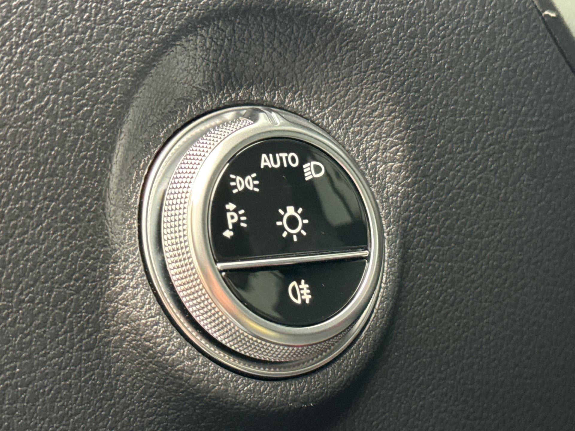 2021 Mercedes-Benz C   