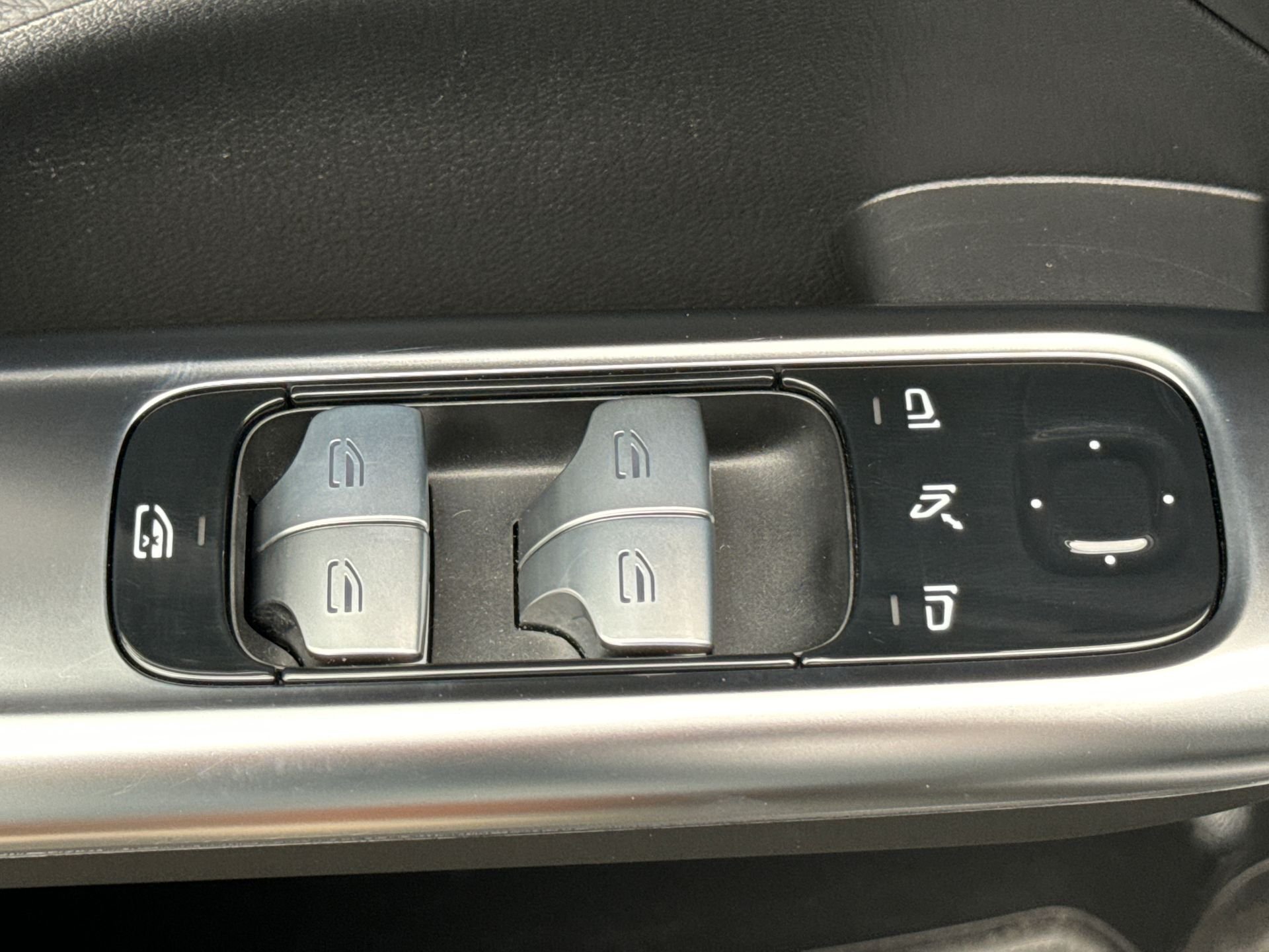 2021 Mercedes-Benz C   