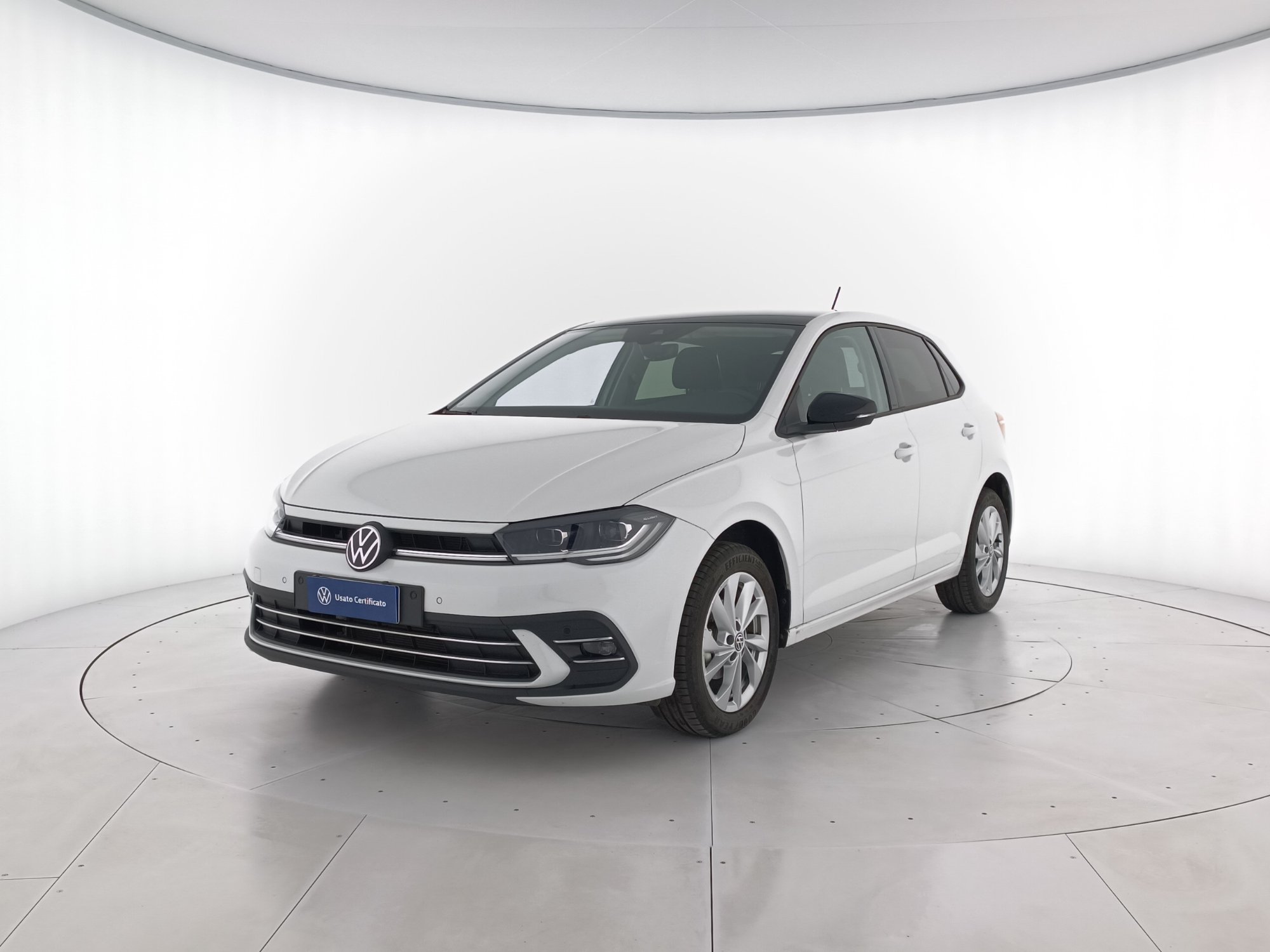 Volkswagen Polo 1.0 TSI Style - Petrol - Manual - 95 hp - 5.400 km Style