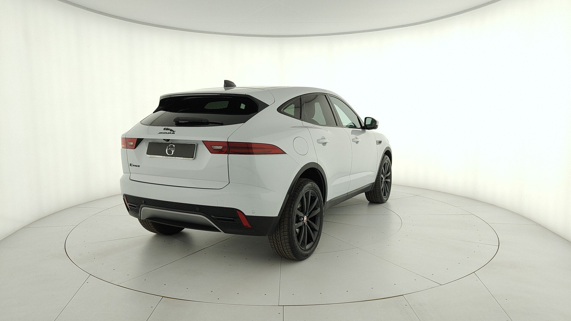 Jaguar E-Pace 2.0d SE - 163 hp - 61.020 km