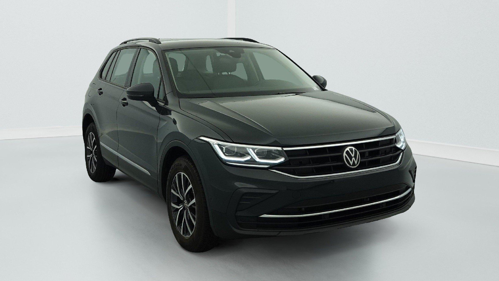 2021 Volkswagen Tiguan   