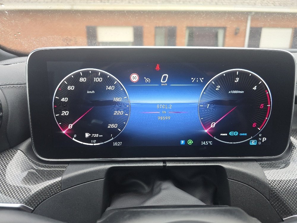 2022 Mercedes-Benz C   