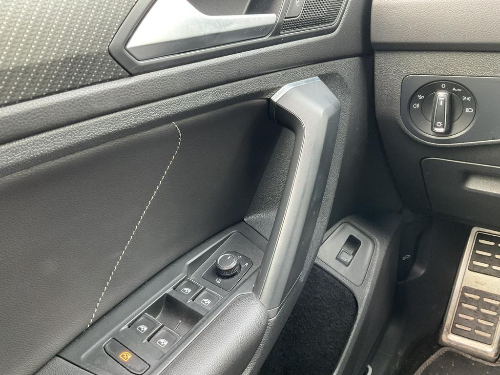 2020 Volkswagen Tiguan   AWD