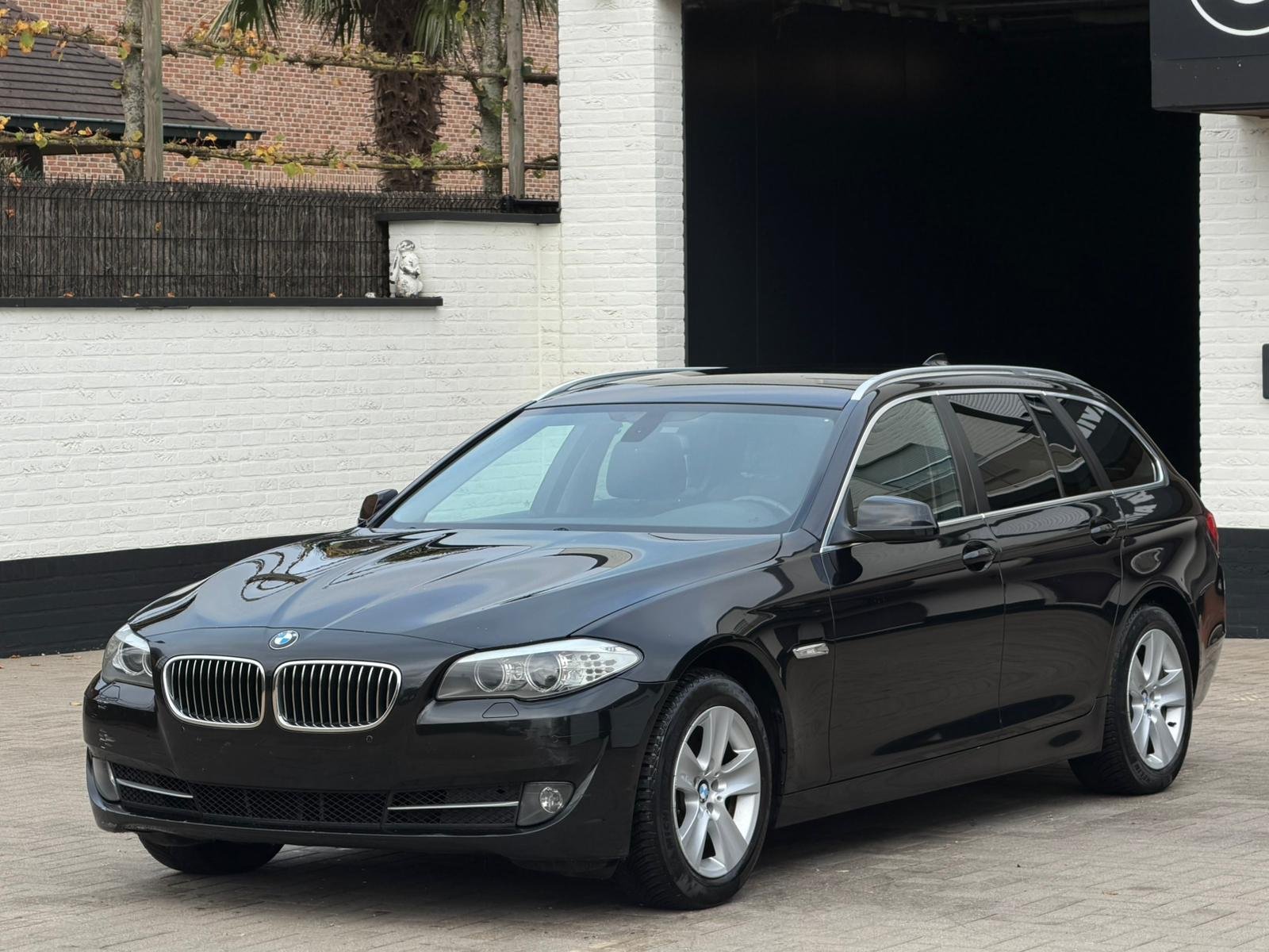 BMW 5 Series Touring 520d - Diesel - Manual - 163 hp - 238.452 km