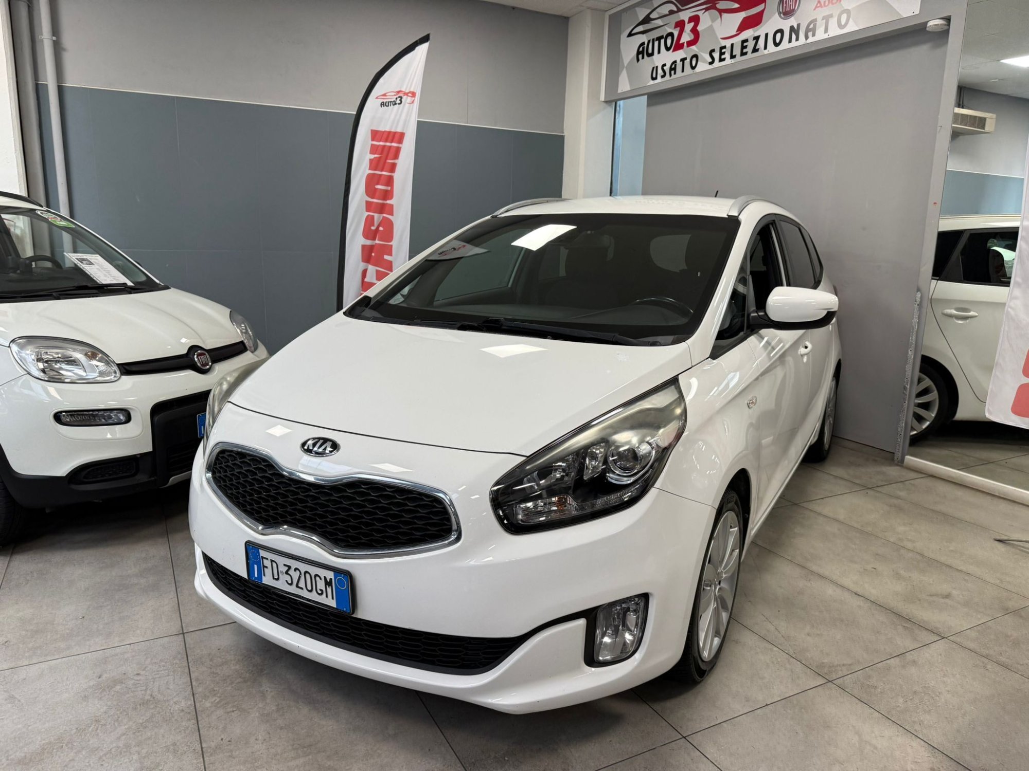 Kia Carens 1.7 CRDi Business - Diesel - Manual - 116 hp - 193.000 km