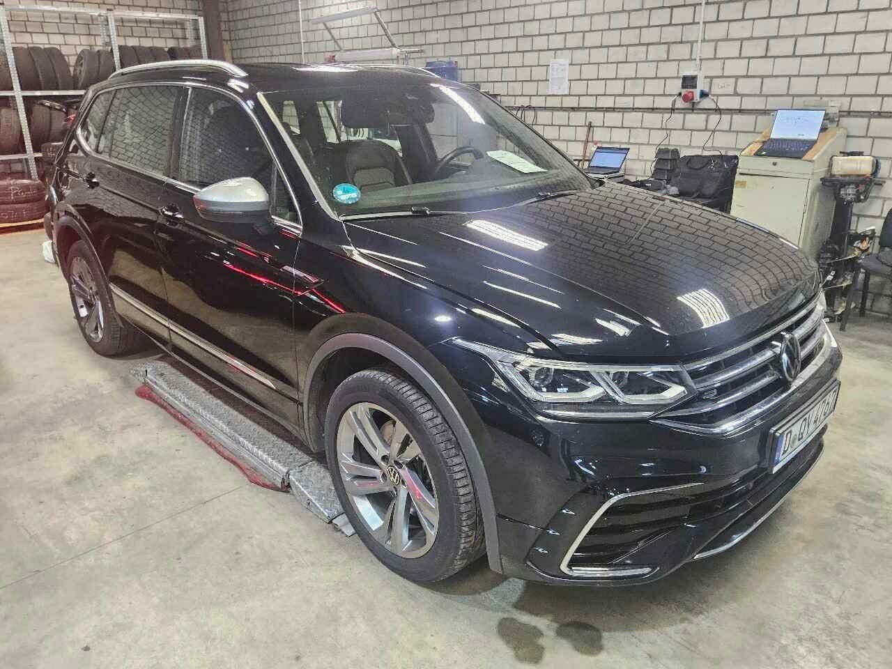 Volkswagen Tiguan Allspace 2.0 TDI R-Line - 4Motion - Diesel - Automatic - 200 hp - 164.093 km R-Line
