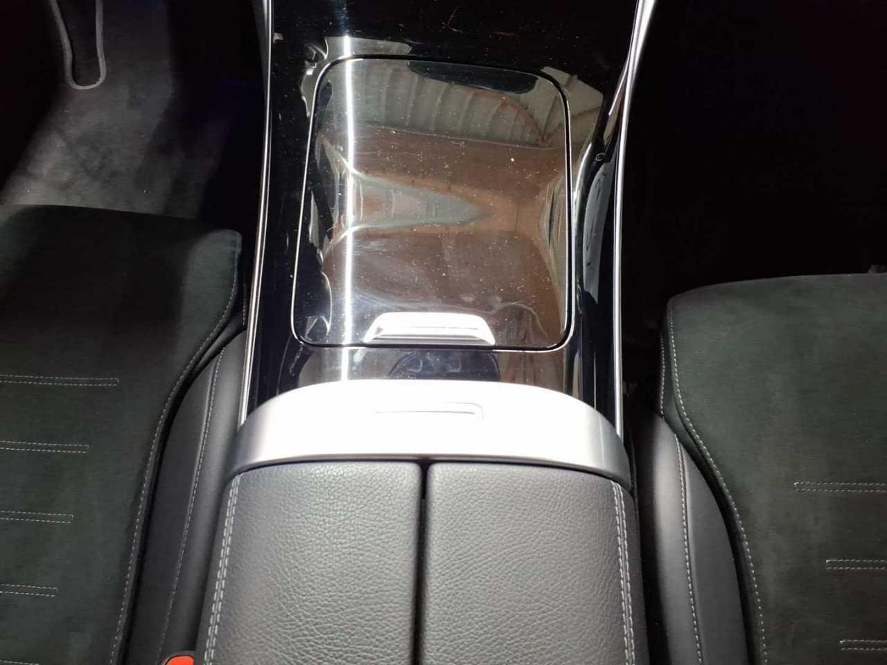 2022 Mercedes-Benz C   