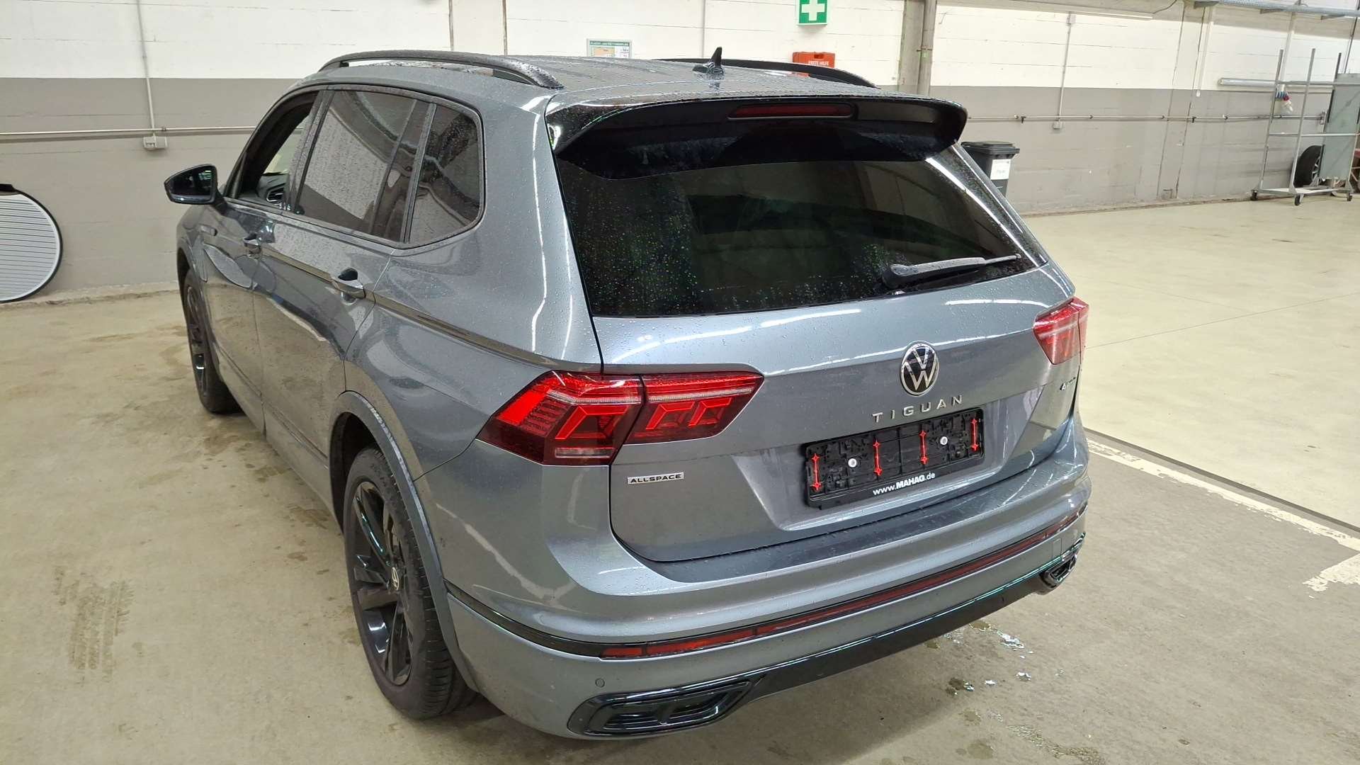 2021 Volkswagen Tiguan   AWD