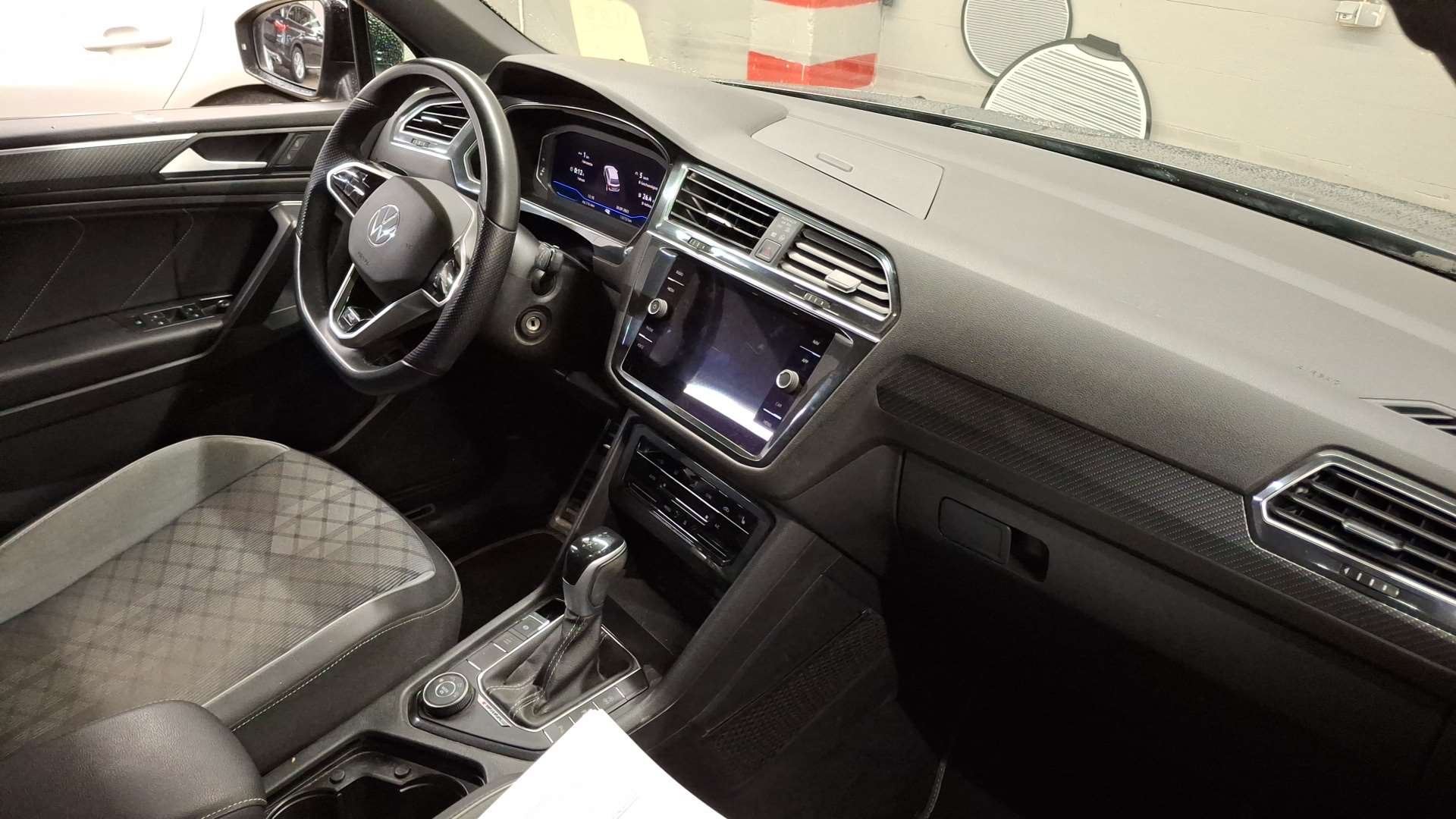 2021 Volkswagen Tiguan   AWD