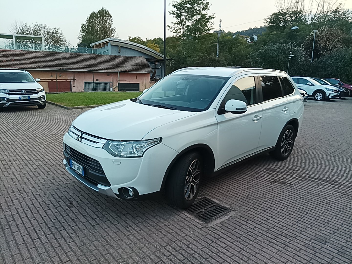 Mitsubishi Outlander 2.2 DI-D InStyle - Diesel - Automatic - 150 hp - 152.630 km