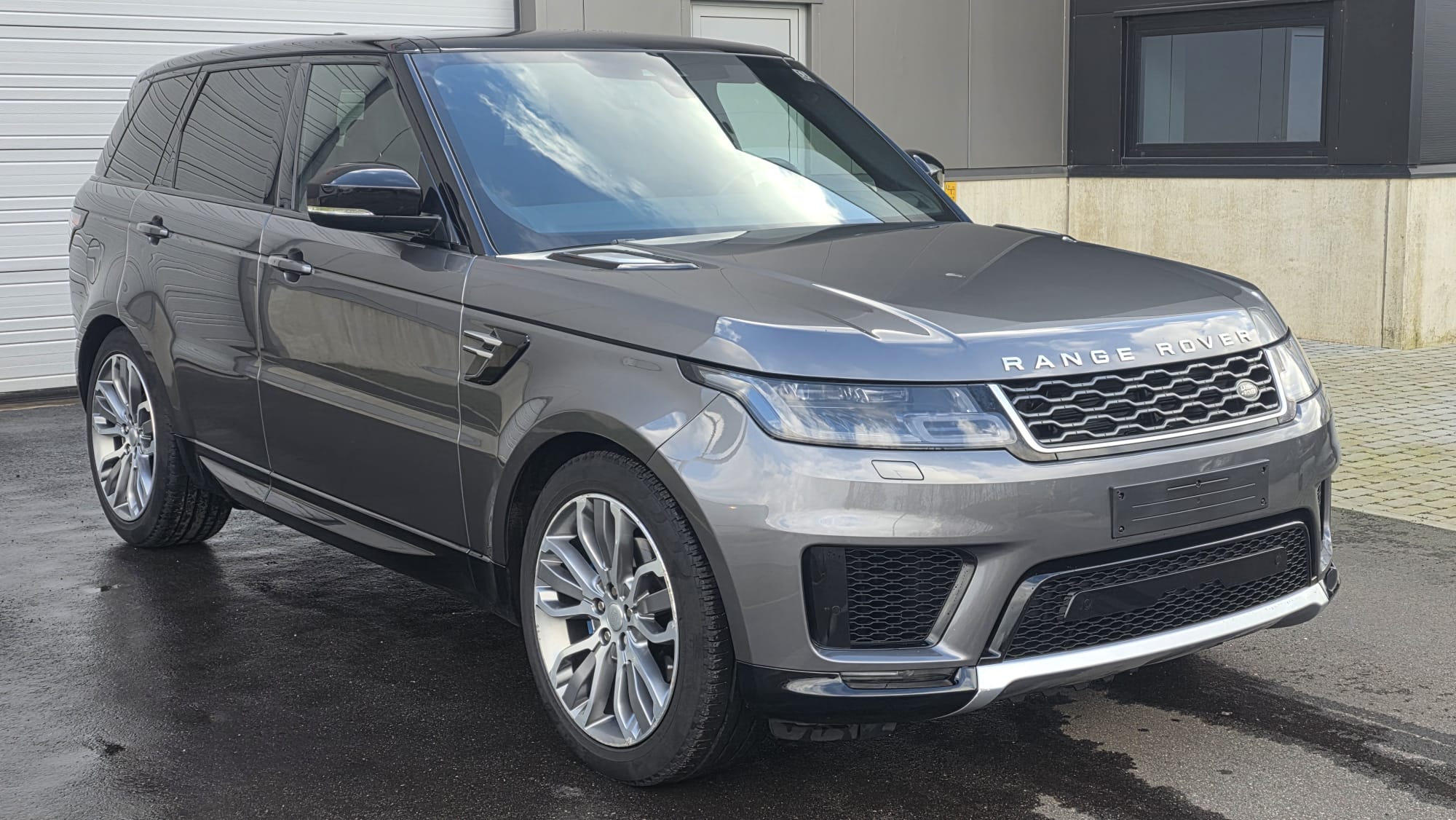 2019 Land Rover Range Rover salvage, VIN SALWA2BK4KA854223