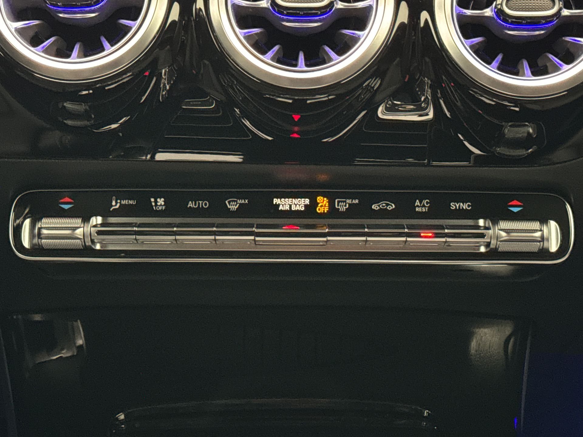 2023 Mercedes-Benz CLA   