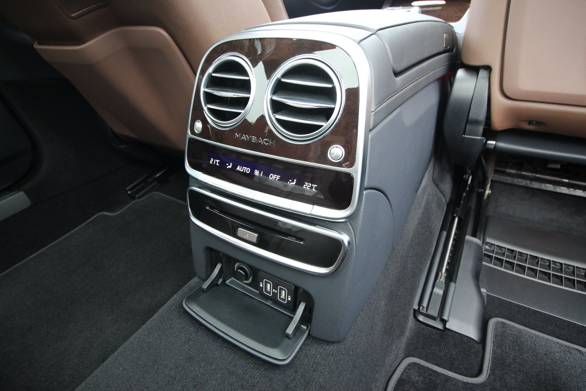 2020 Mercedes-Benz S   AWD