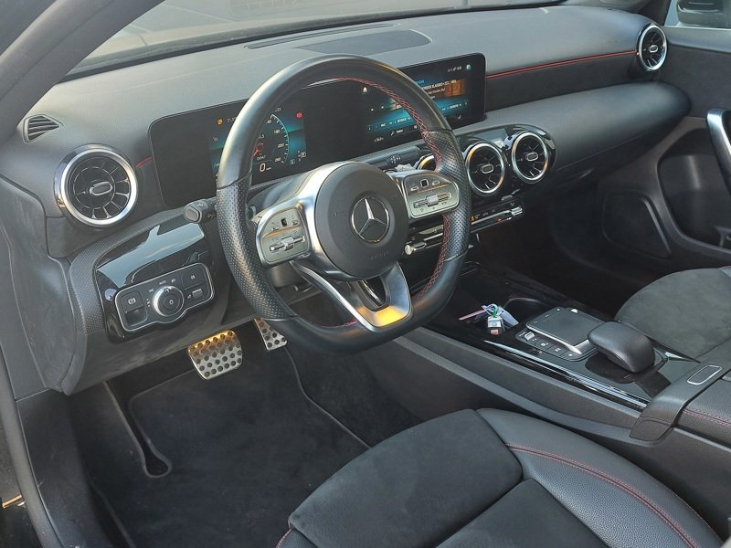 2018 Mercedes-Benz A   