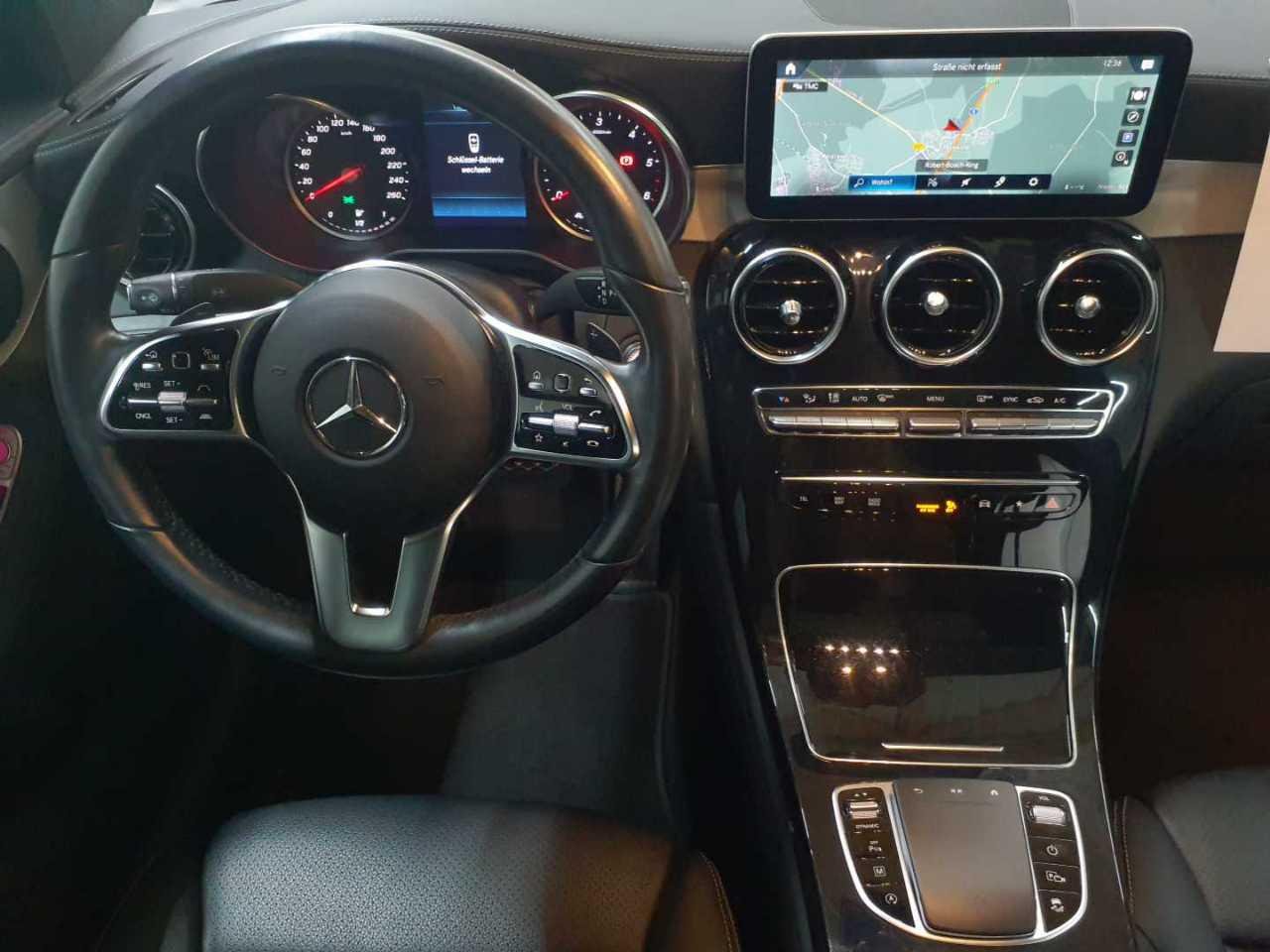 2022 Mercedes-Benz GLC   AWD