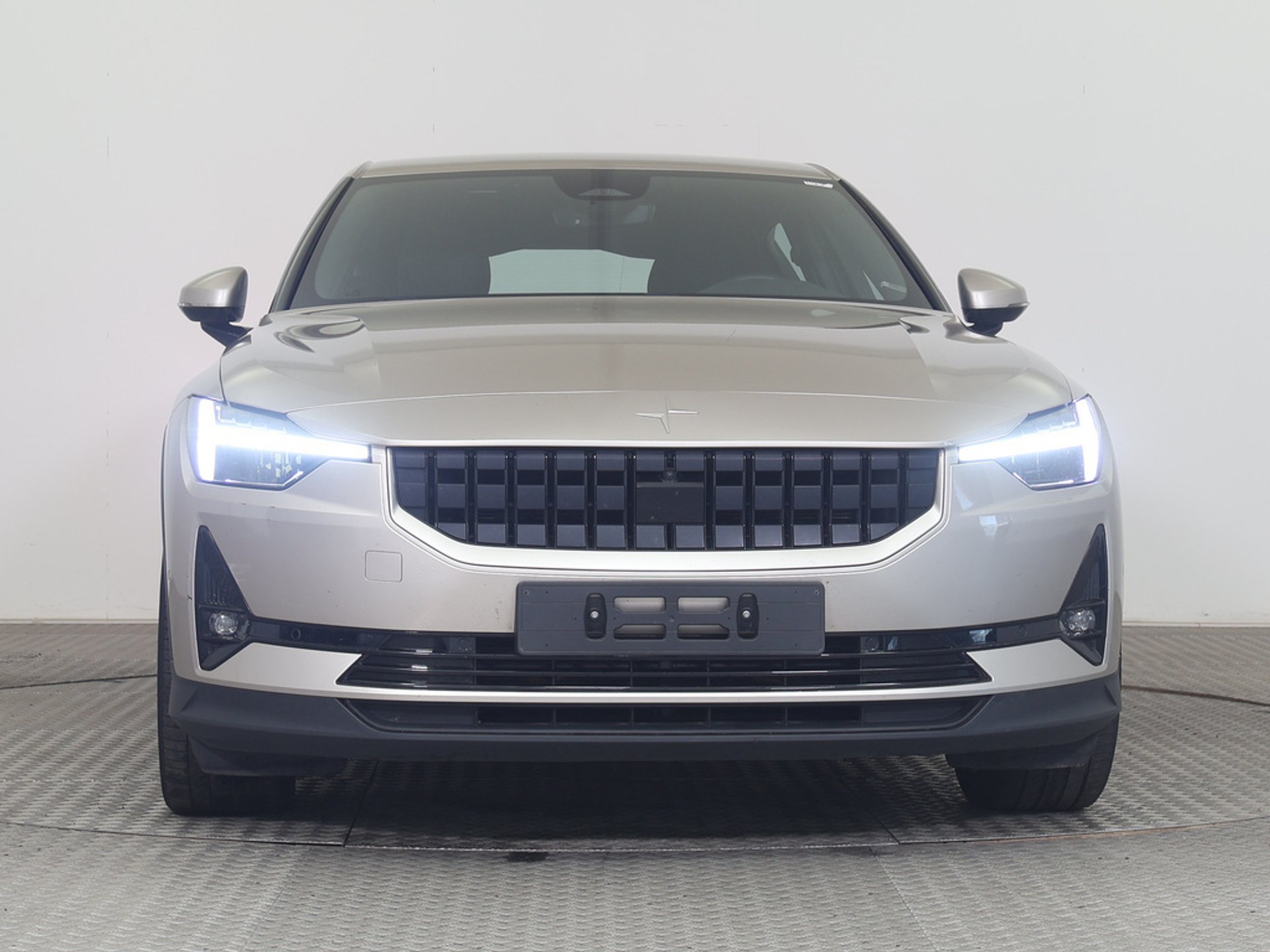 Polestar 2 Long Range - Electric - Automatic - 31 hp - 78.75 km