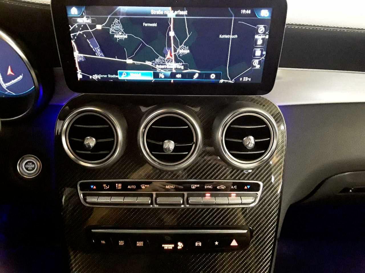 2022 Mercedes-Benz GLC   