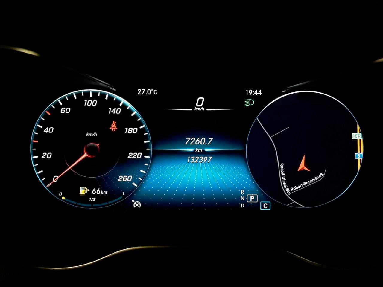 2022 Mercedes-Benz GLC   