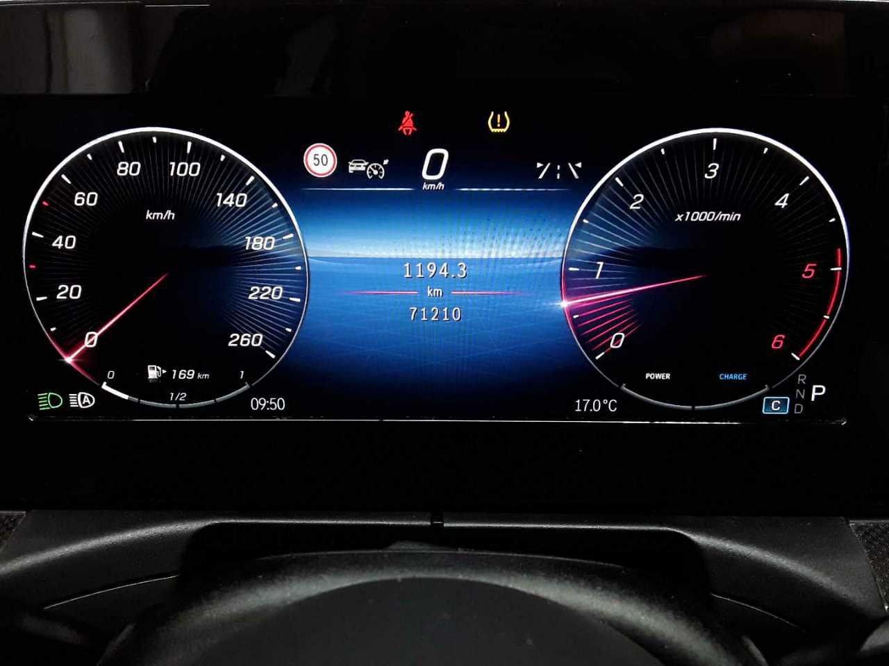 2022 Mercedes-Benz C   