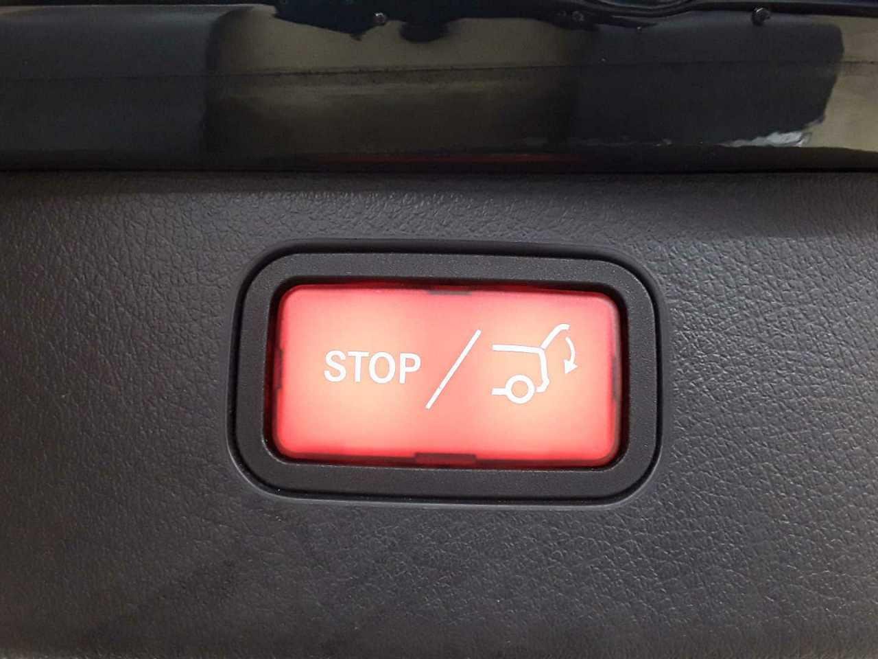 2022 Mercedes-Benz C   