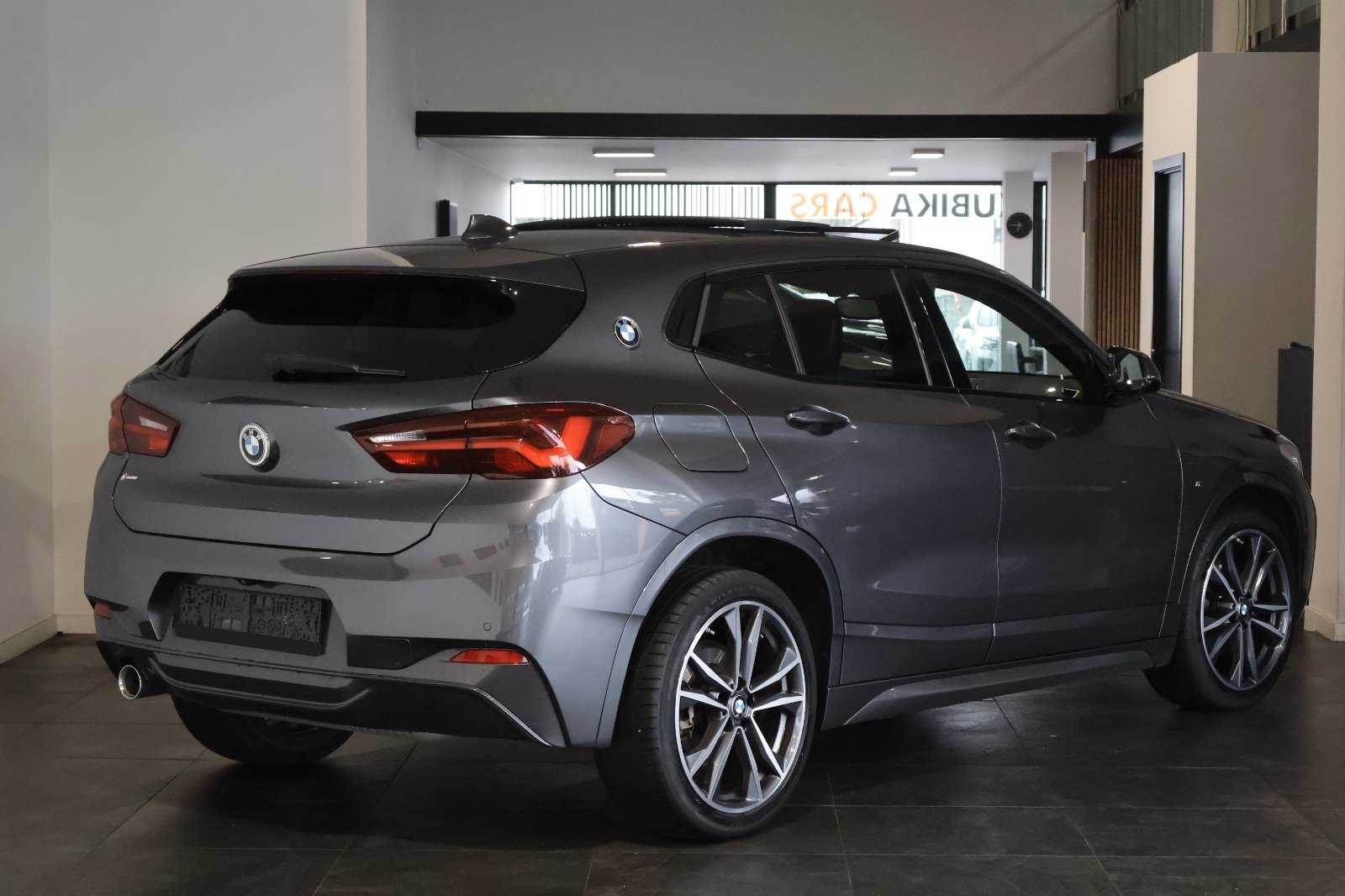 2020 BMW X2   