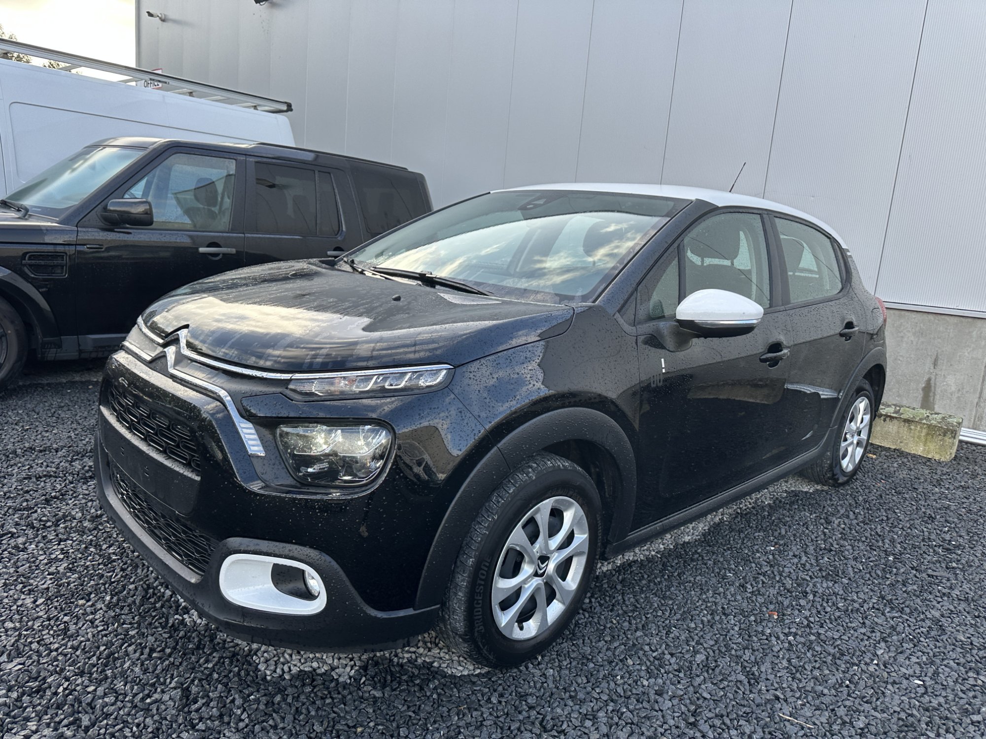 Citroën C3 1.2i - Petrol - Manual - 83 hp - 45.381 km