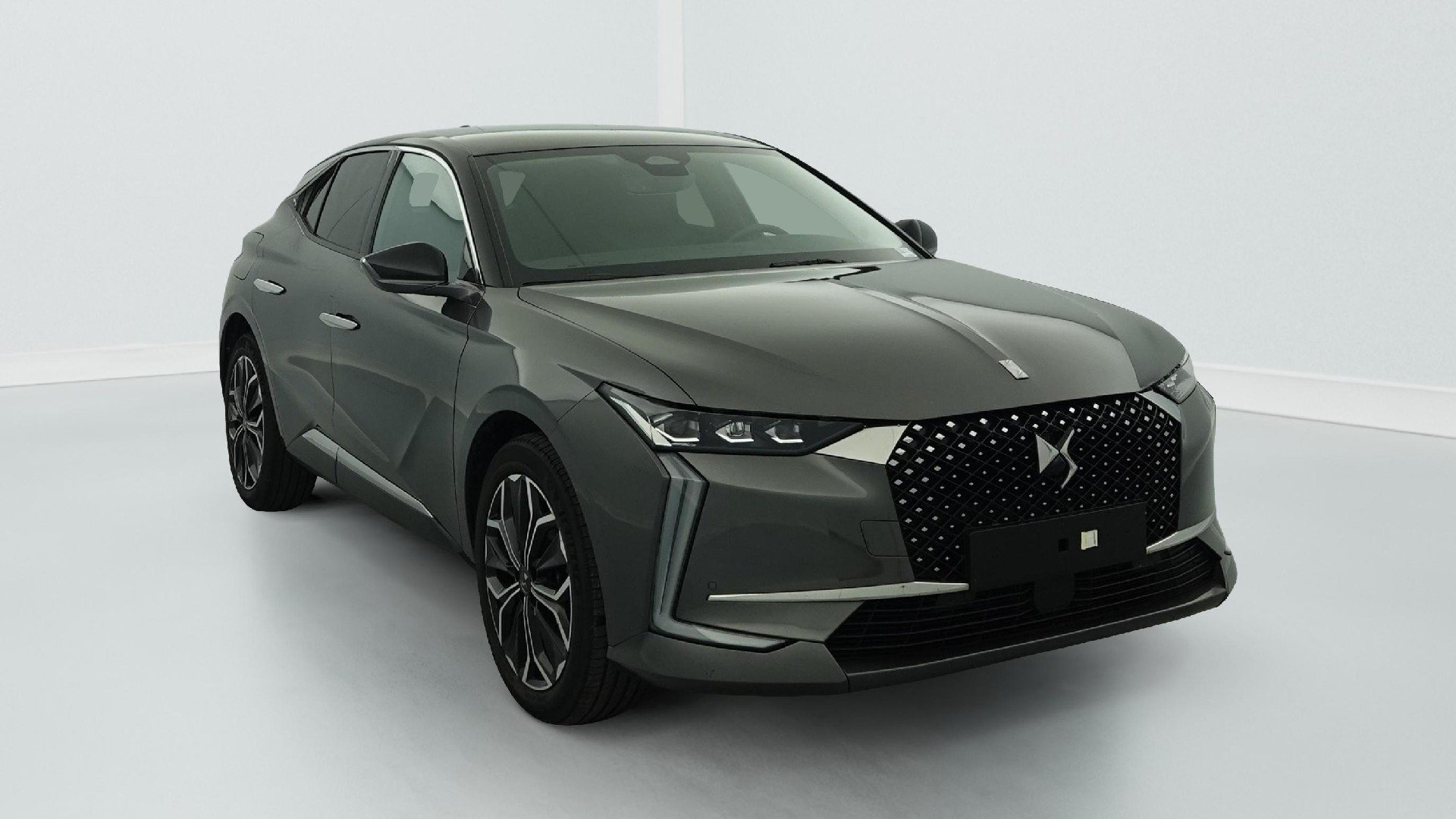 DS DS4 1.2i Rivoli - Petrol - Automatic - 131 hp - 30.597 km Rivoli