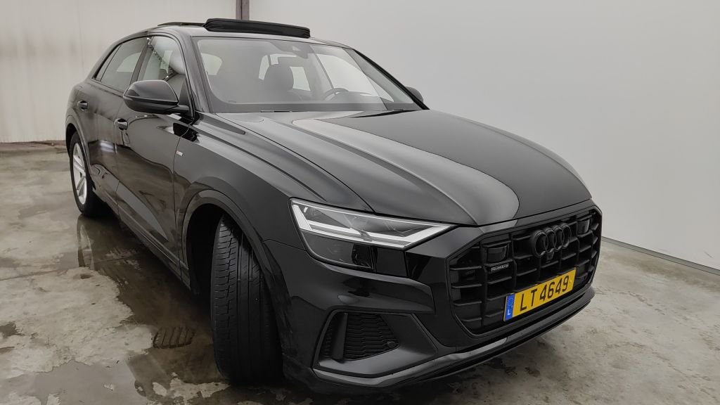 2018 Audi Q8   AWD