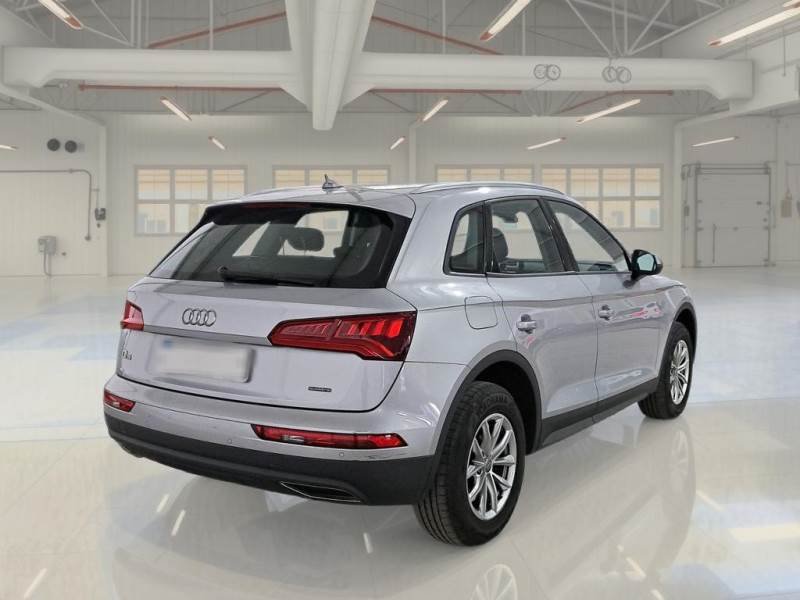 Audi Q5 40 TDI Business - Quattro - Diesel - Automatic - 204 hp - 107.671 km