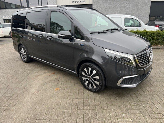 Mercedes-Benz EQV 300 Avantgarde - Electric - Automatic - 204 hp - 111.247 km Avantgarde