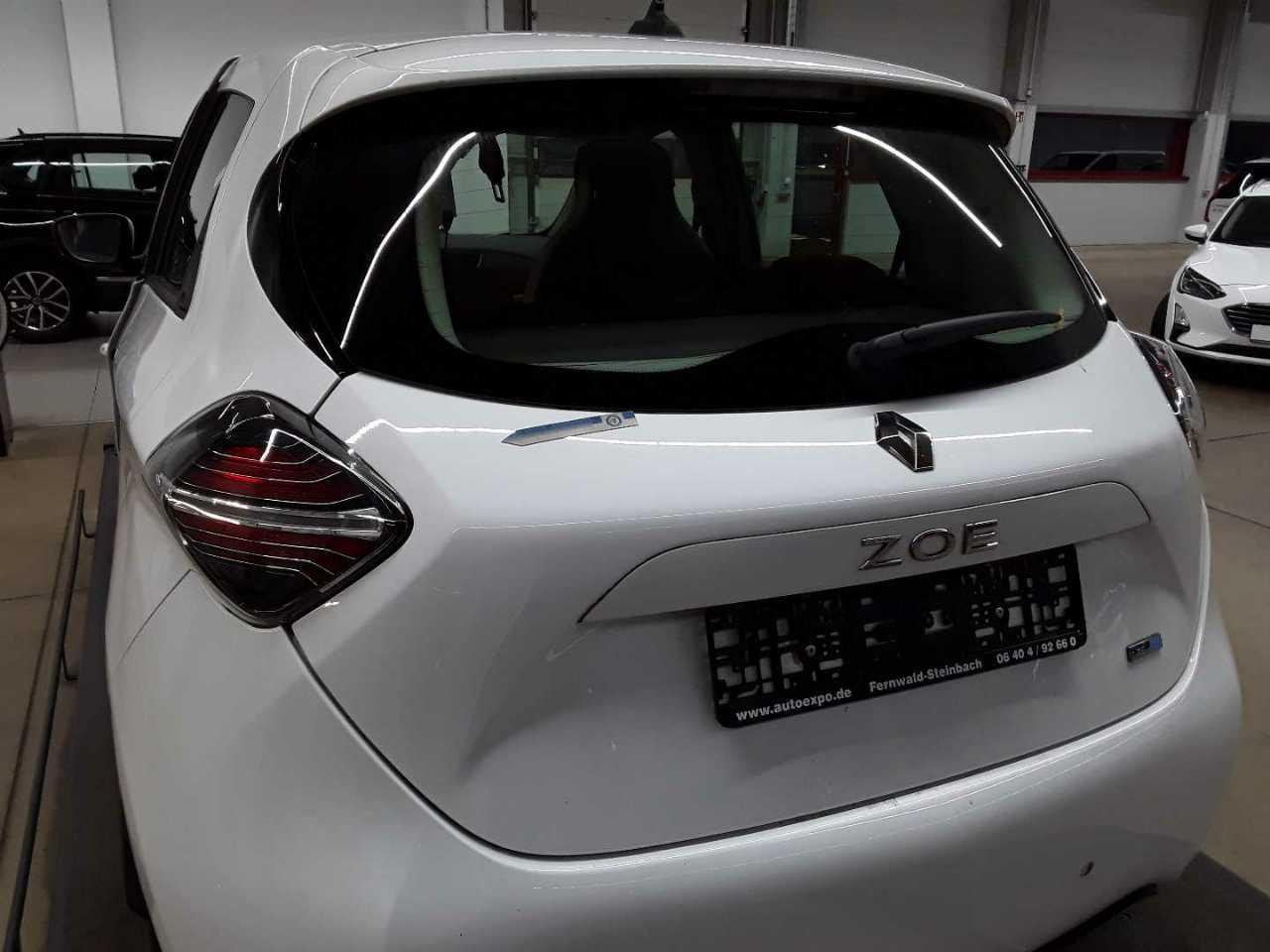 Renault Zoe Experience - Electric - Automatic - 108 hp - 9.849 km