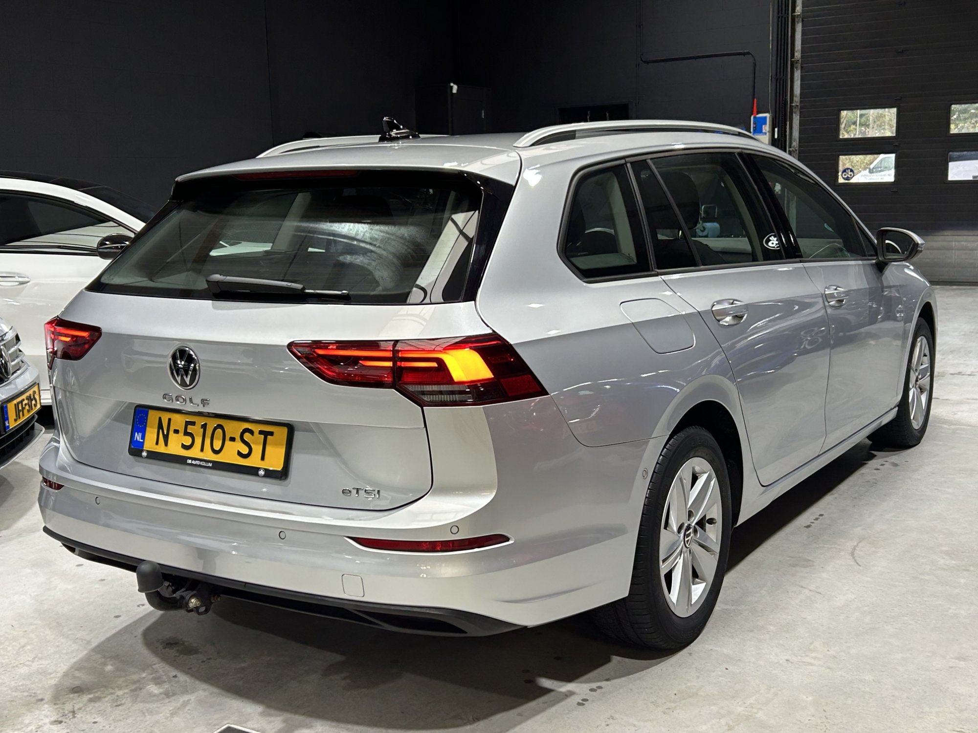 Volkswagen Golf Variant 1.0 eTSI Life Business - Petrol - Automatic - 110 hp - 140.914 km