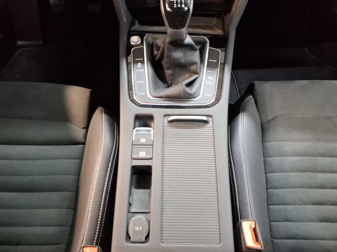 2022 Volkswagen Passat   