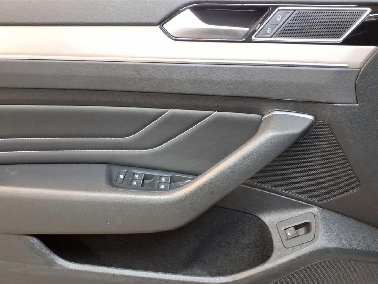 2022 Volkswagen Passat   